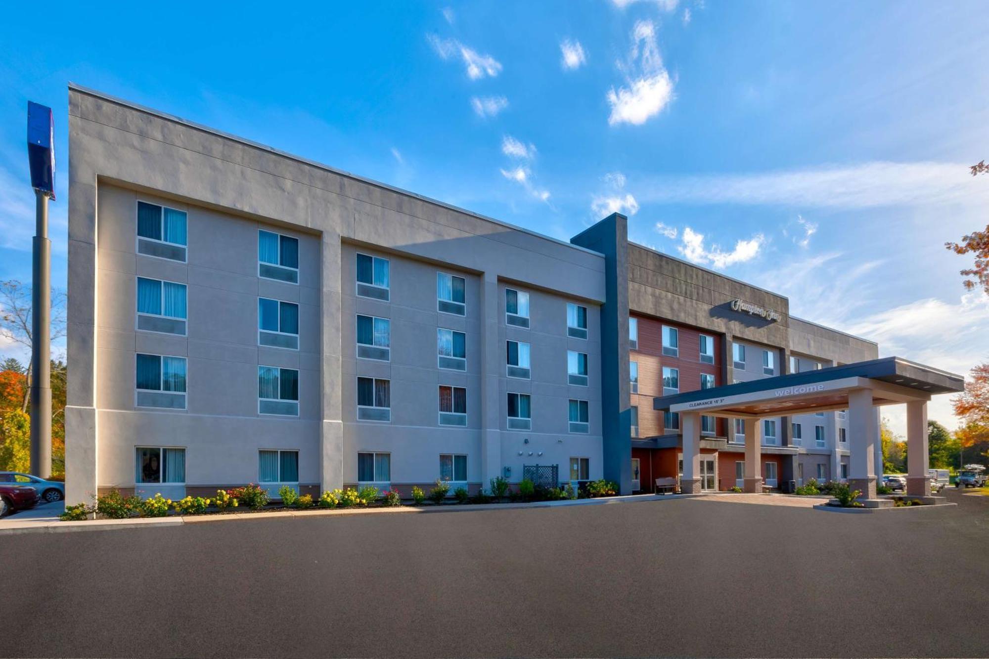 Hampton Inn Waterbury Ngoại thất bức ảnh